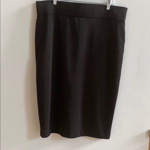 ALFINI Black Pencil Skirt w Zipper Kick Detail